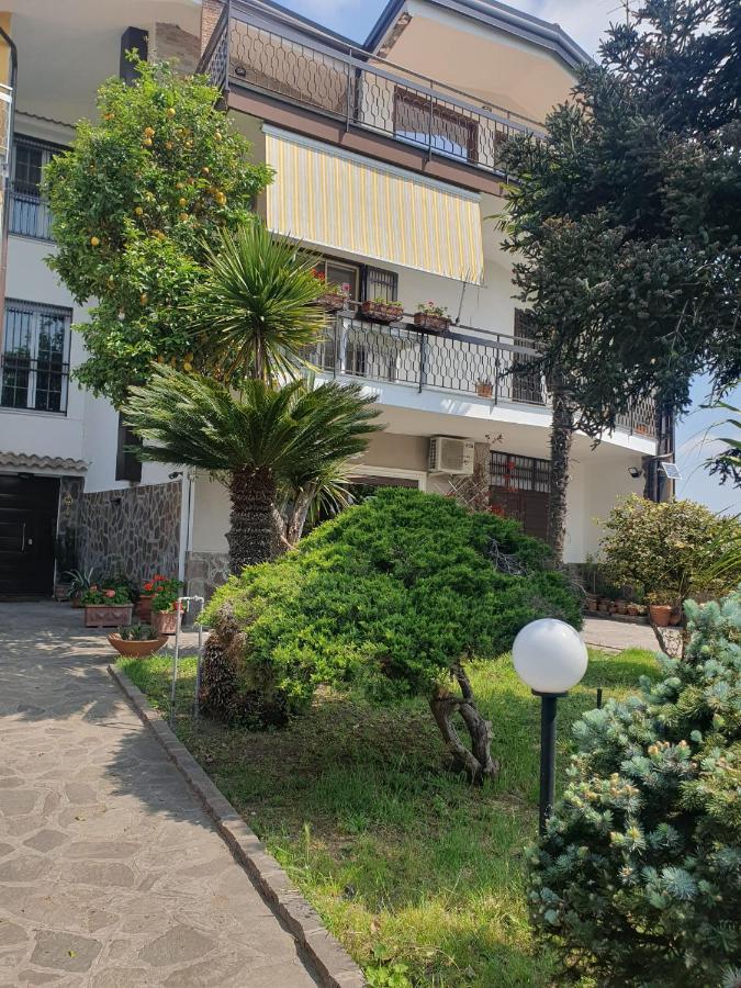 Ospitalita Il Noce Brusciano Exterior foto