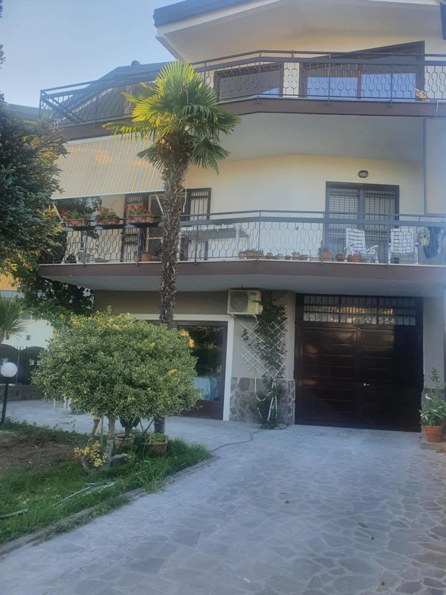 Ospitalita Il Noce Brusciano Exterior foto